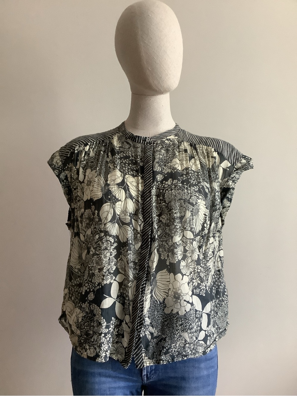 MOTHER The Slow Ride Button Down Blouse. Size S